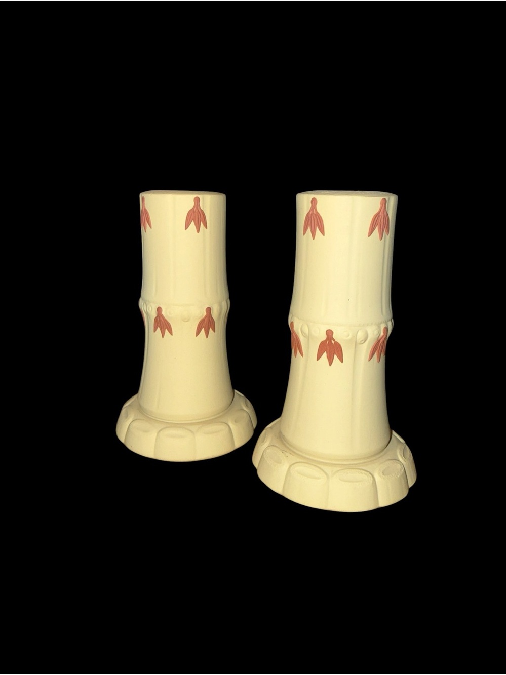 WEDGWOOD Rare! Embossed “bamboo” matte Jasperware with terra-cotta leaf detail